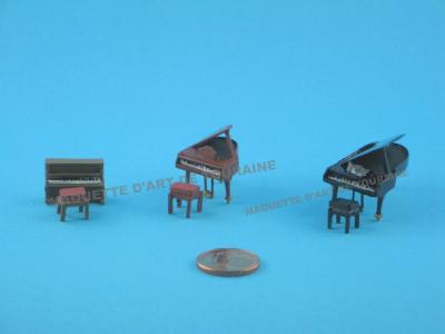 ASSORTIMENT DE PIANOS